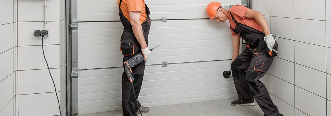 Fix Commercial Garage Door Issues in Des Plaines, Illinois