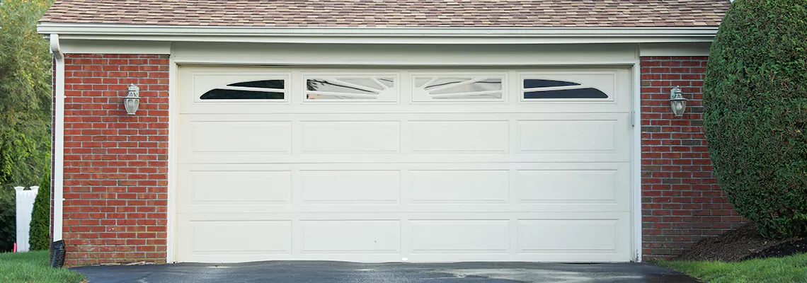 Vinyl Garage Doors Renovation in Des Plaines, IL