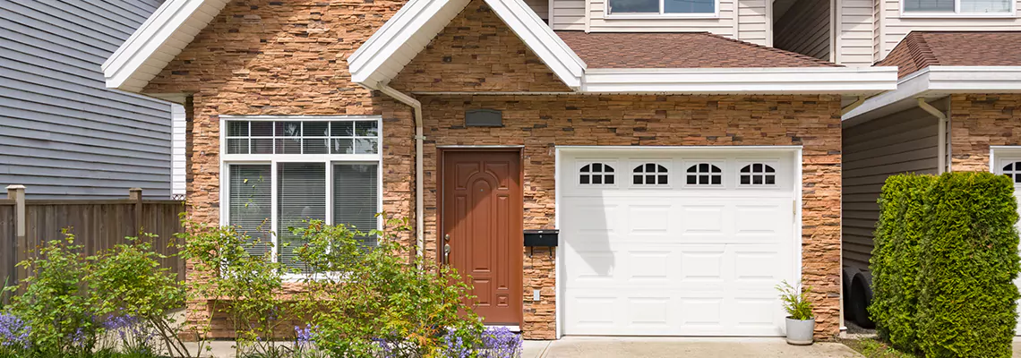 Sears Vinyl Garage Door Repairs in Des Plaines, Illinois