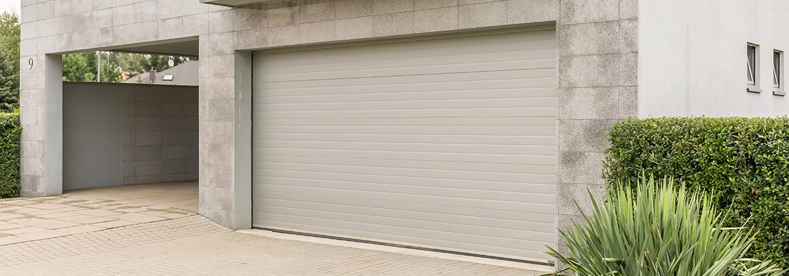 Automatic Overhead Garage Door Services in Des Plaines, Illinois